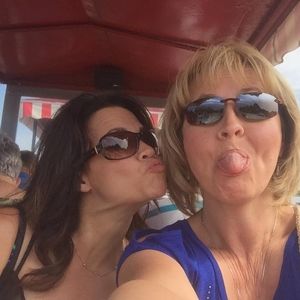 Meet your Posher, Paula